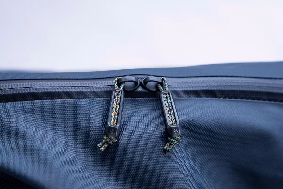 Mountain Hardwear Simcoe 28 背包拉链 Mountain Hardwear Simcoe 28 背包拉链