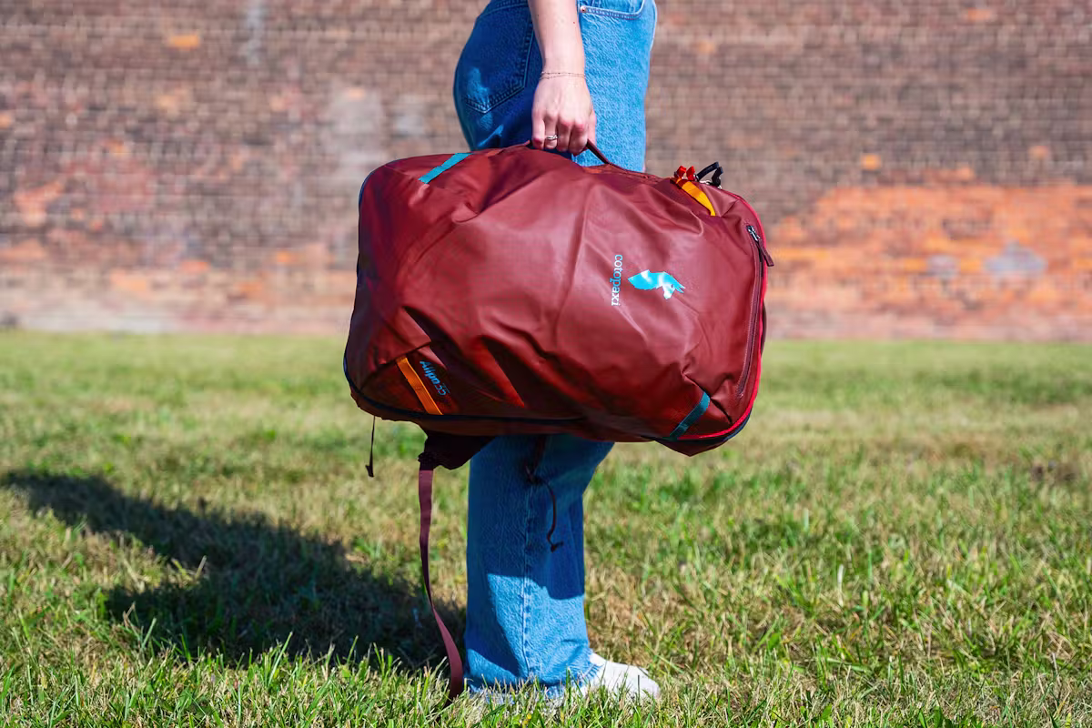 Cotopaxi Allpa 35L 旅行背包侧提手 Cotopaxi Allpa 35L 旅行背包侧提手