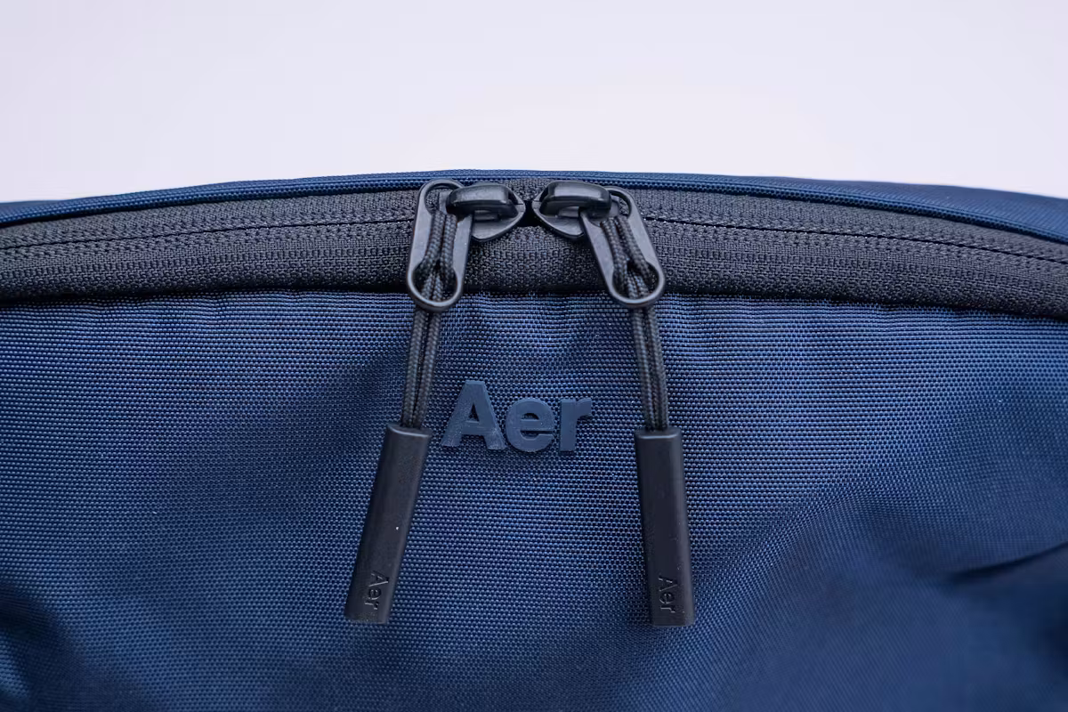 Aer Pro Sling 拉链