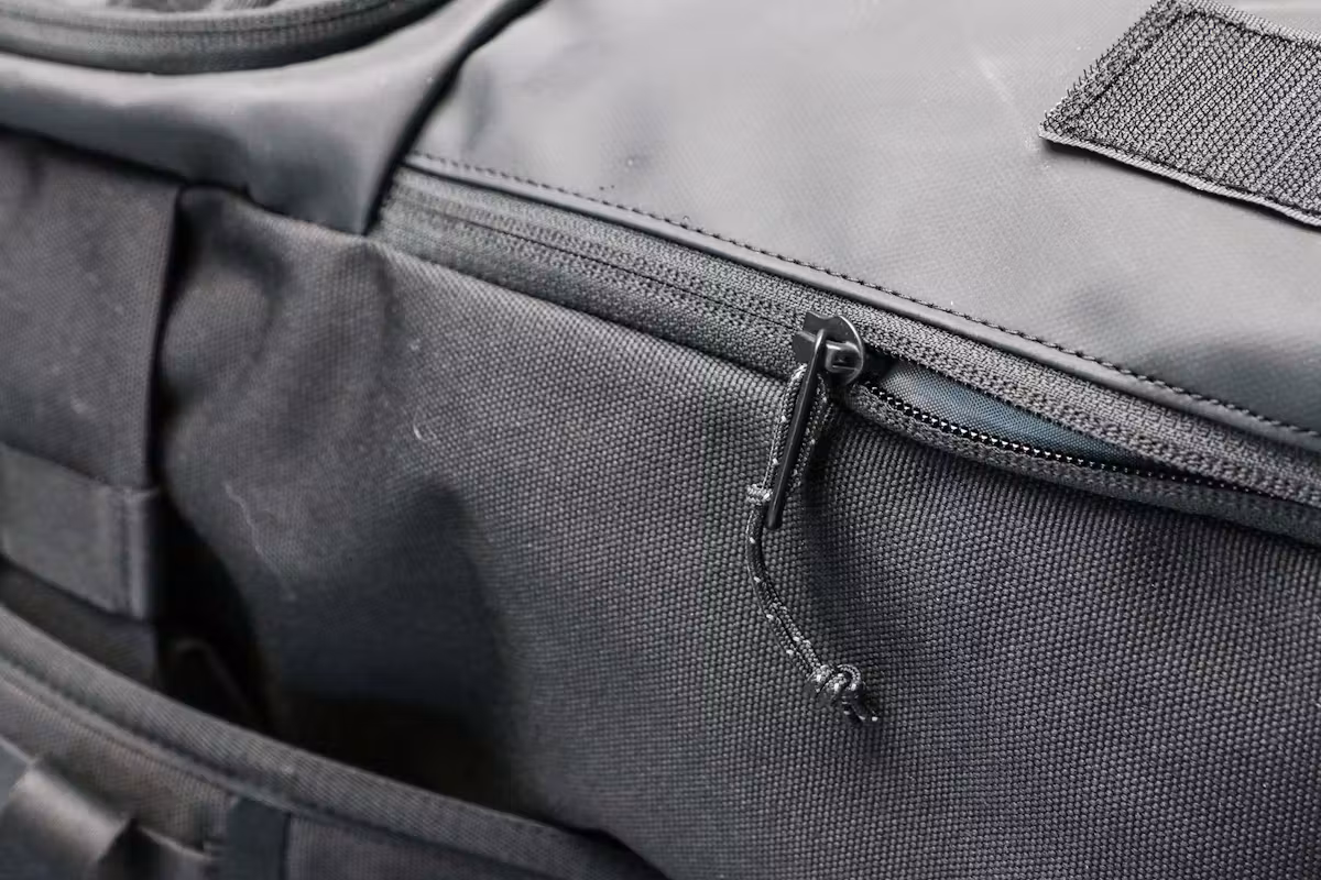 Timbuk2 Spire 笔记本电脑背包 2.0 拉链 Timbuk2 Spire 笔记本电脑背包 2.0 拉链
