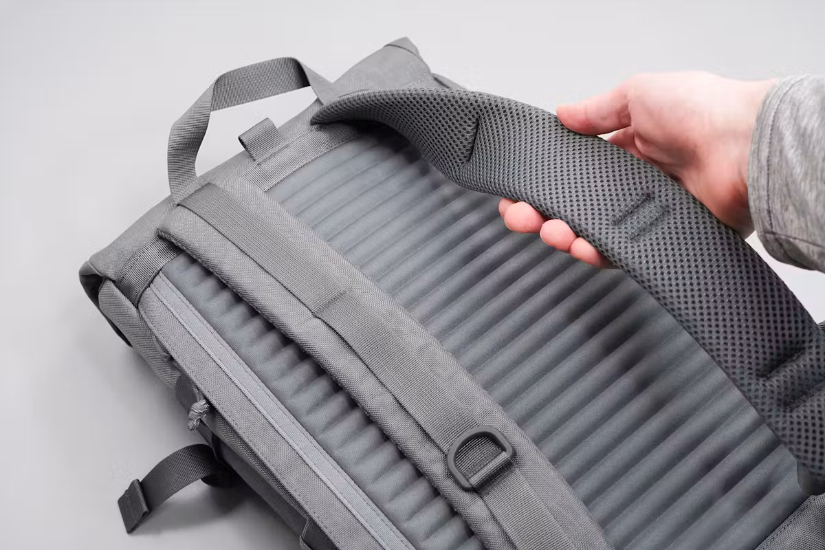 Topo Designs Rover Pack Tech 肩带 Topo Designs Rover Pack Tech 肩带
