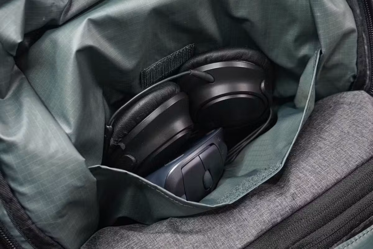 Timbuk2 Parker 通勤背包,内置魔术贴口袋 Timbuk2 Parker 通勤背包,内置魔术贴口袋