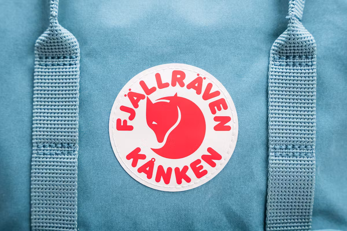 Fjallraven Kanken Outlong 品牌标识 Fjallraven Kanken Outlong 品牌标识