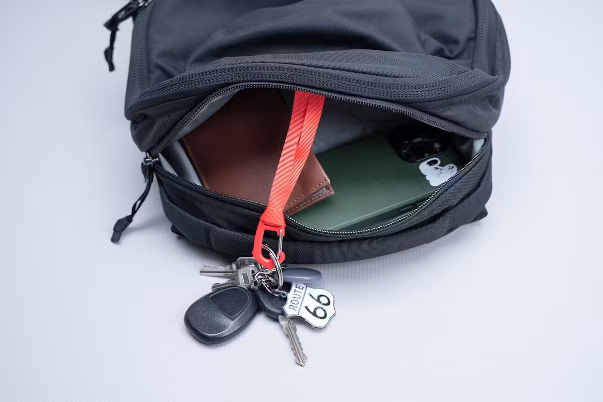 EVERGOODS Civic 半拉链 22L (V2) 钥匙扣 EVERGOODS Civic 半拉链 22L (V2) 钥匙扣