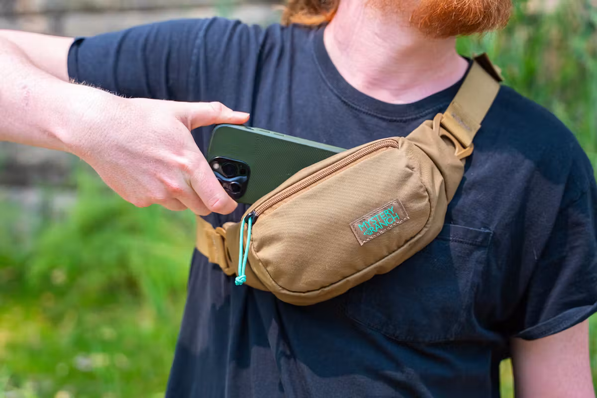 Mystery Ranch Forager Hip Mini 使用中 Mystery Ranch Forager Hip Mini 使用中