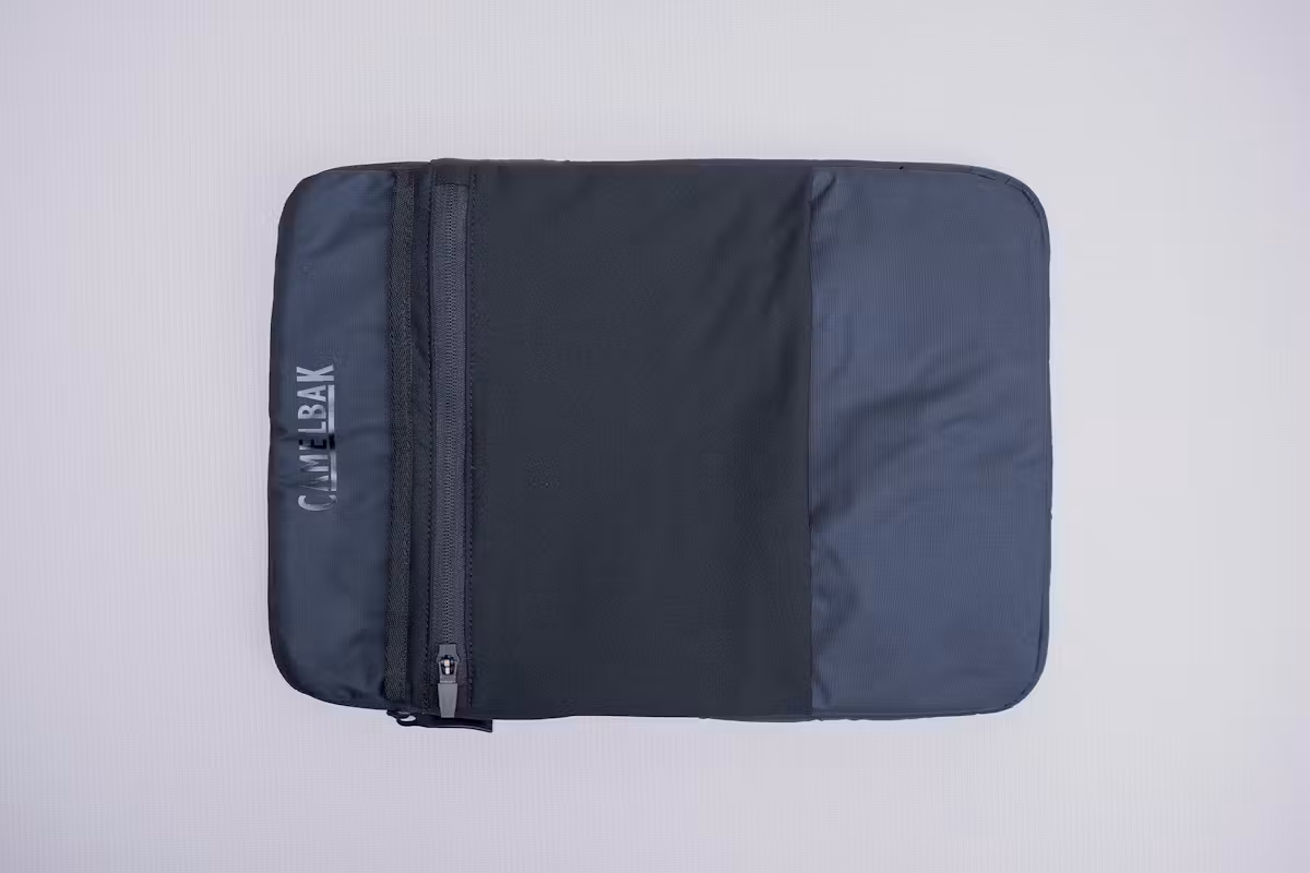 CamelBak ATP 26 背包可拆卸笔记本电脑隔层
