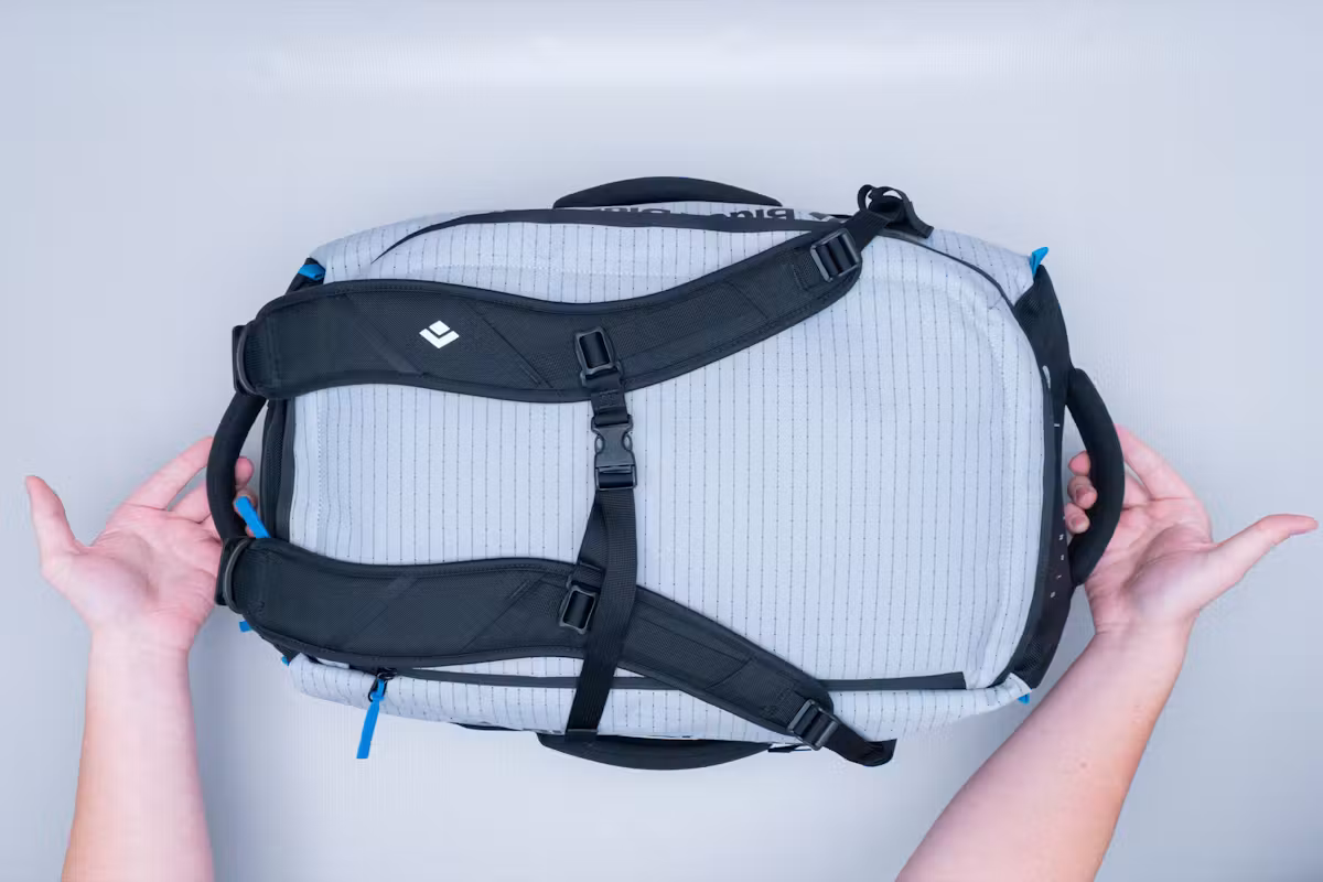Black Diamond Stonehauler Pro 45L 顶部提手和底部提手 Black Diamond Stonehauler Pro 45L 顶部提手和底部提手