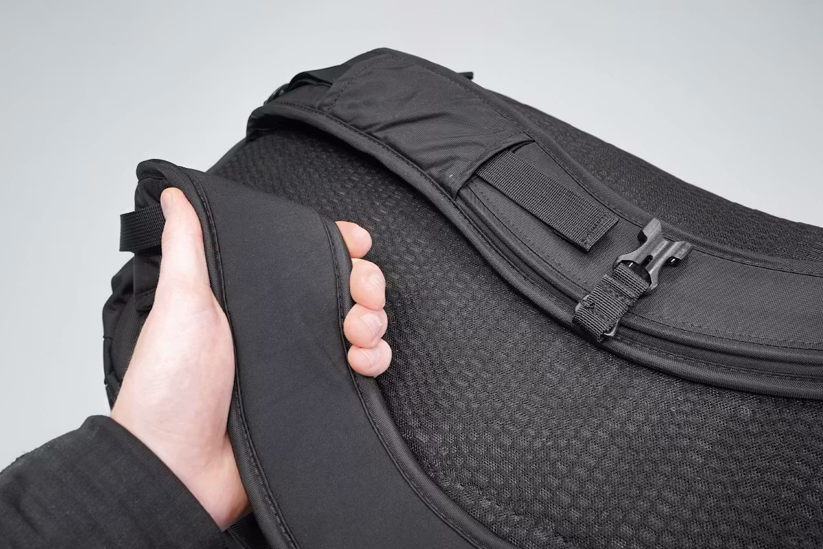 Cotopaxi Allpa 42L 肩带 Cotopaxi Allpa 42L 肩带