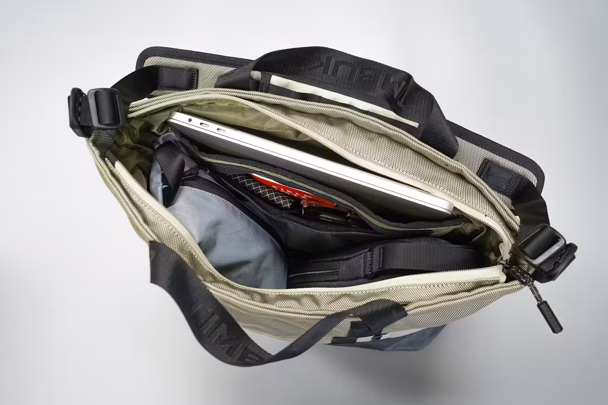 Timbuk2 科技手提包 | 主隔层 Timbuk2 科技手提包 | 主隔层