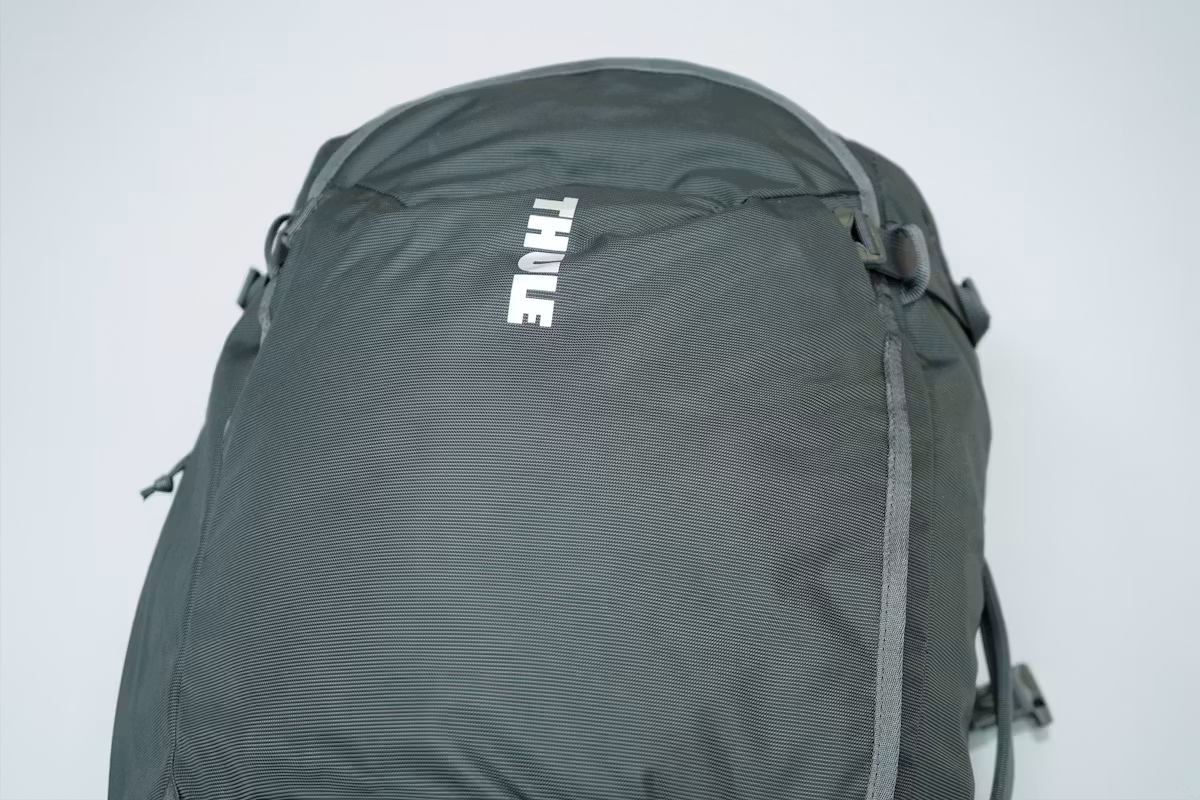Thule Landmark 40L 宽松面料