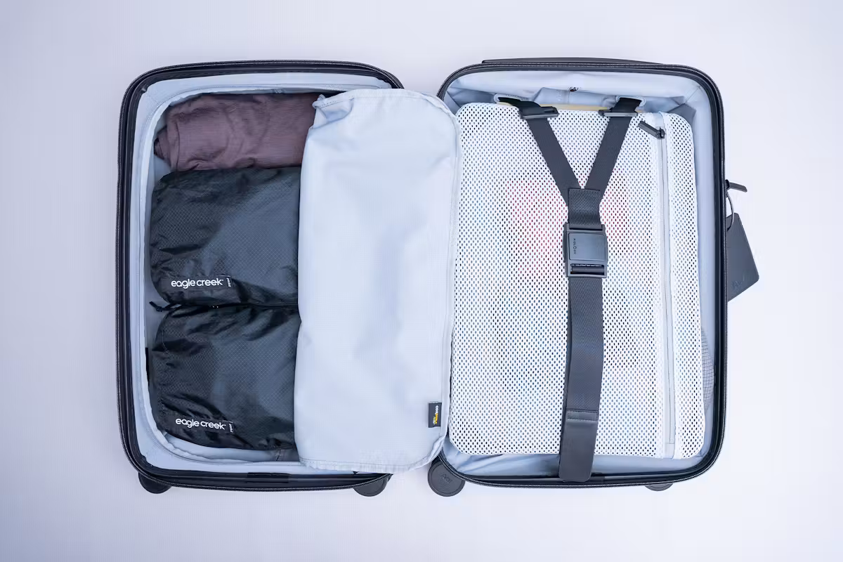 Aer Carry-On 随身行李箱满载状态 Aer Carry-On 随身行李箱满载状态