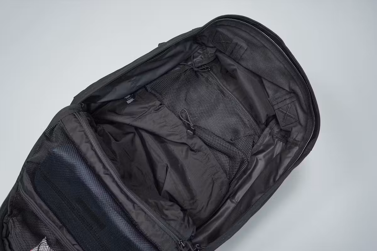 5.11 Tactical Rush24 背包主隔层为空 5.11 Tactical Rush24 背包主隔层为空