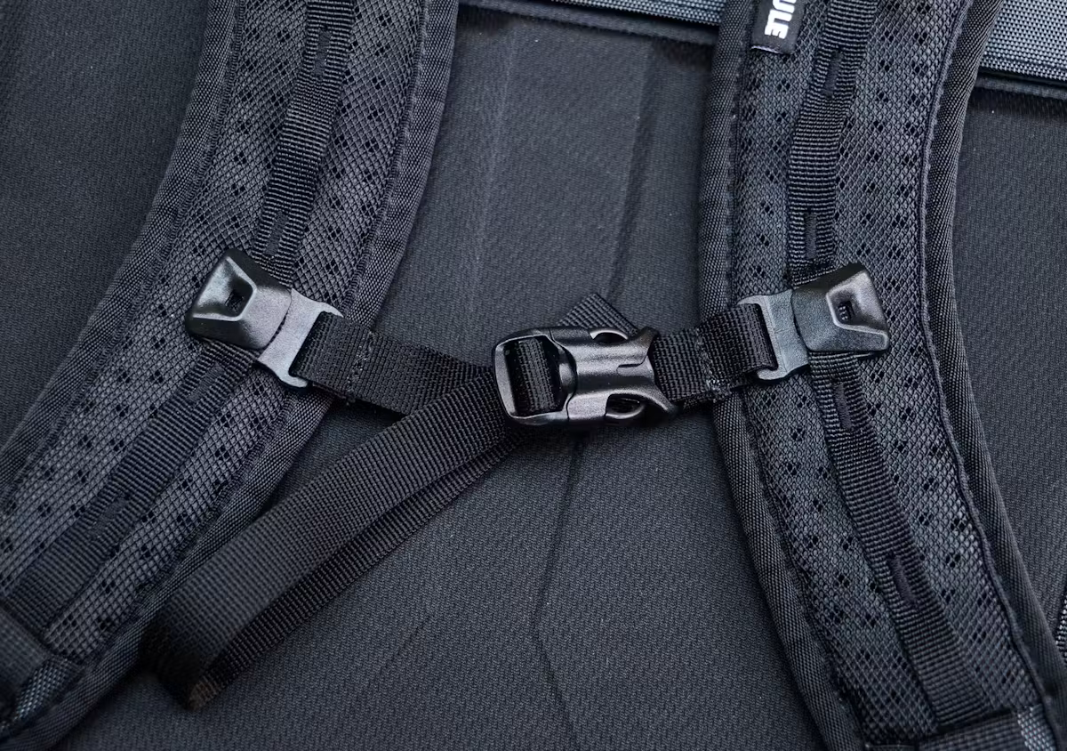 Thule Subterra 34L 背包胸带 Thule Subterra 34L 背包胸带