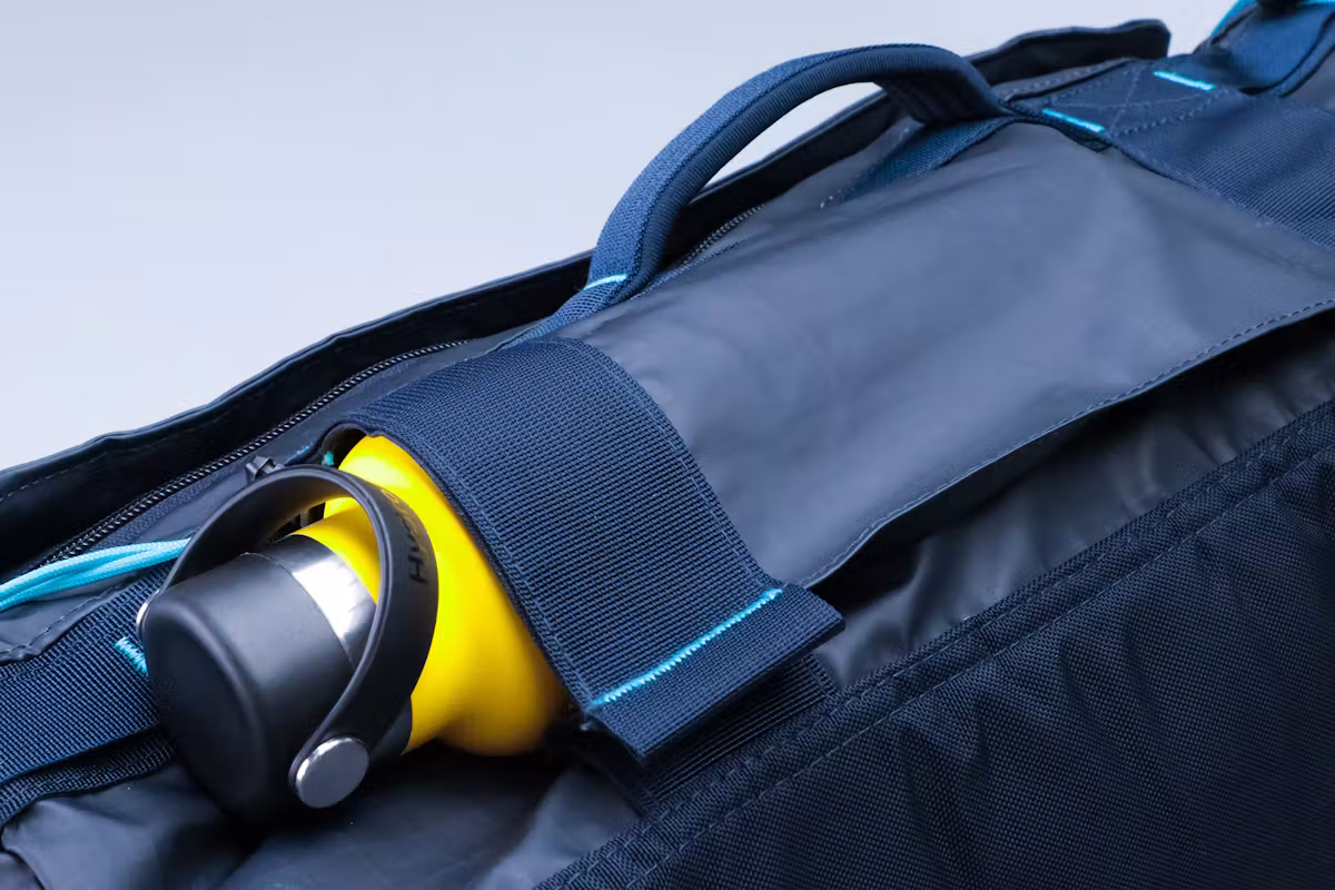 The North Face Base Camp Voyager 32L 水壶袋提手 The North Face Base Camp Voyager 32L 水壶袋提手