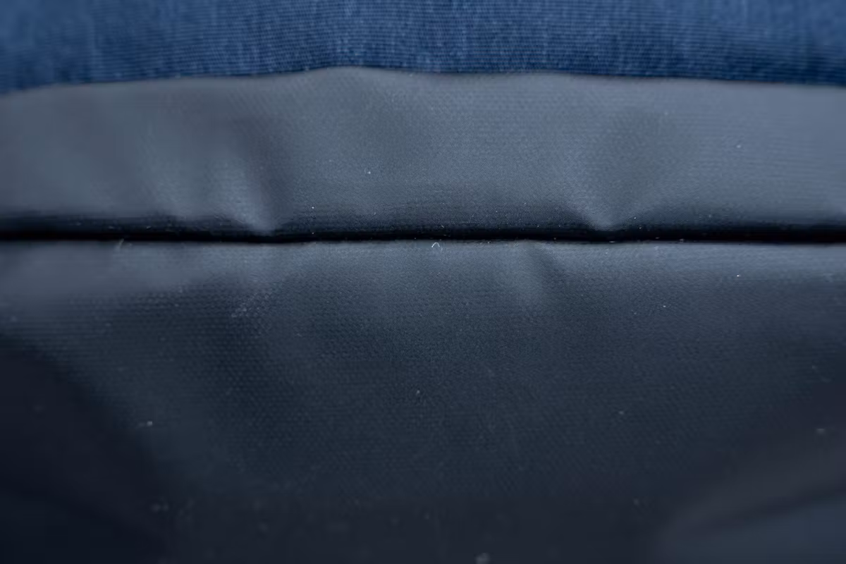 Timbuk2 Division 豪华笔记本电脑背包材料