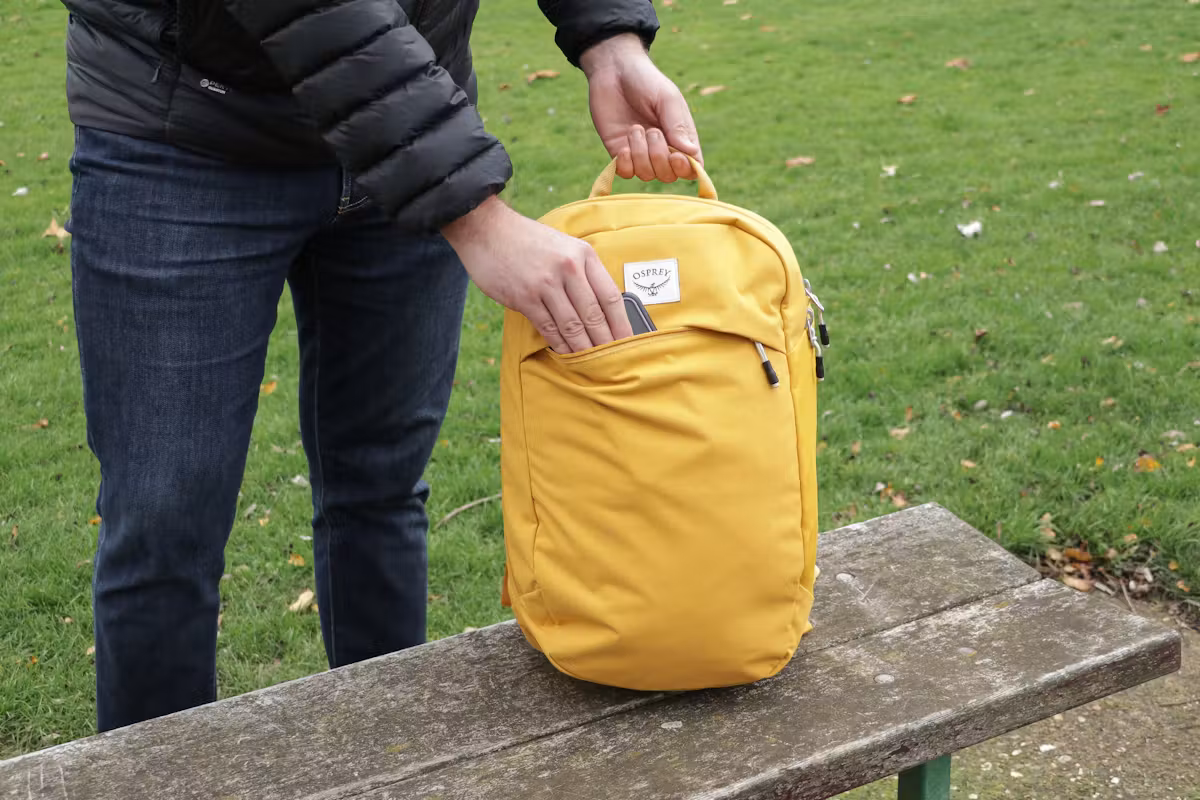 英国剑桥郡的Osprey Arcane Large Day Pack (V2)