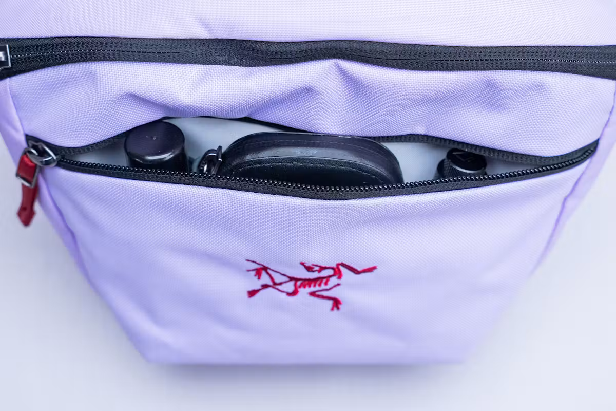 Arc'teryx Mantis 2 腰包口袋