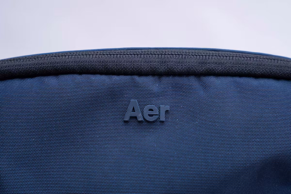 Aer Pro Sling 品牌标识
