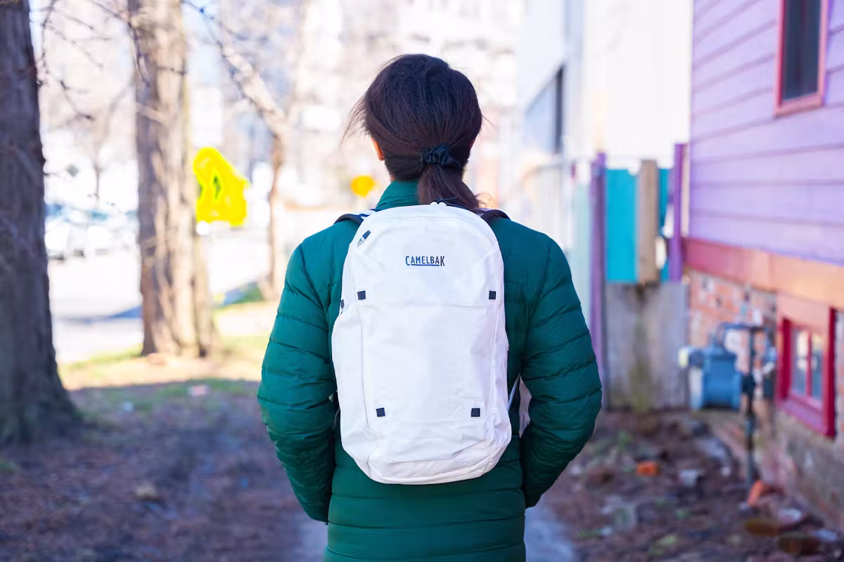 CamelBak ATP 20 背包后视图