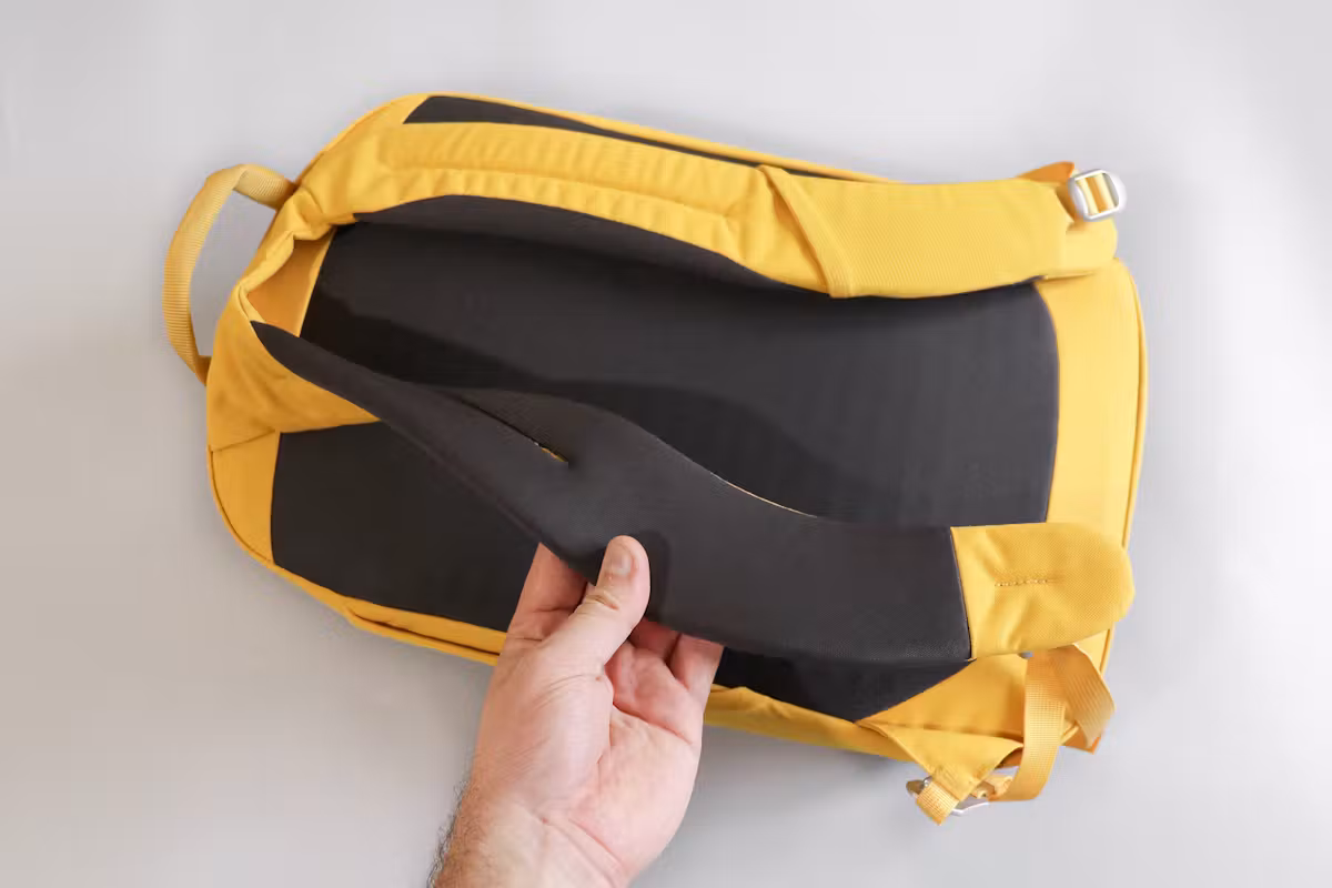 Osprey Arcane Large Day Pack (V2) 日用背包肩带和背板