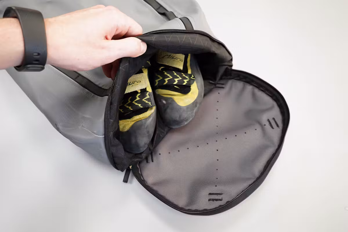 Black Diamond Creek Transit 32 背包鞋仓 Black Diamond Creek Transit 32 背包鞋仓