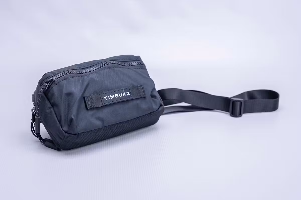 Timbuk2 Rascal 腰包在工作室