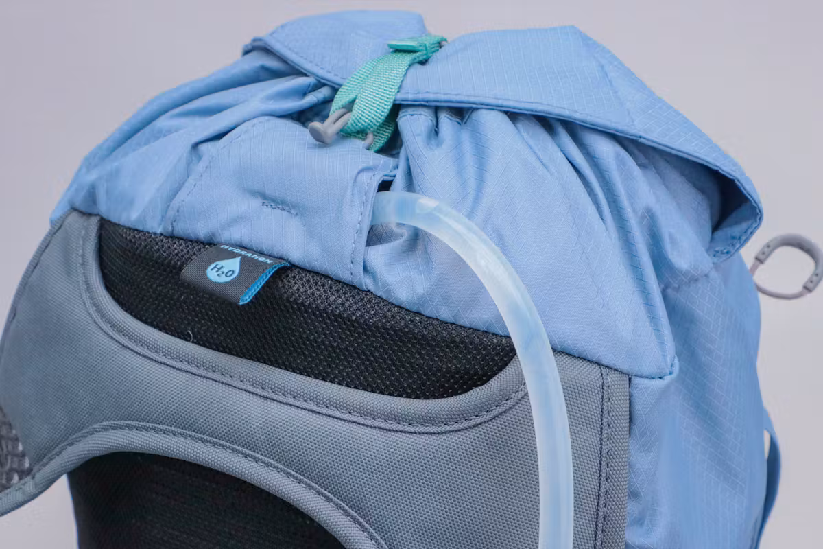 Osprey Daylite Cinch 水袋背包特写 Osprey Daylite Cinch 水袋背包特写