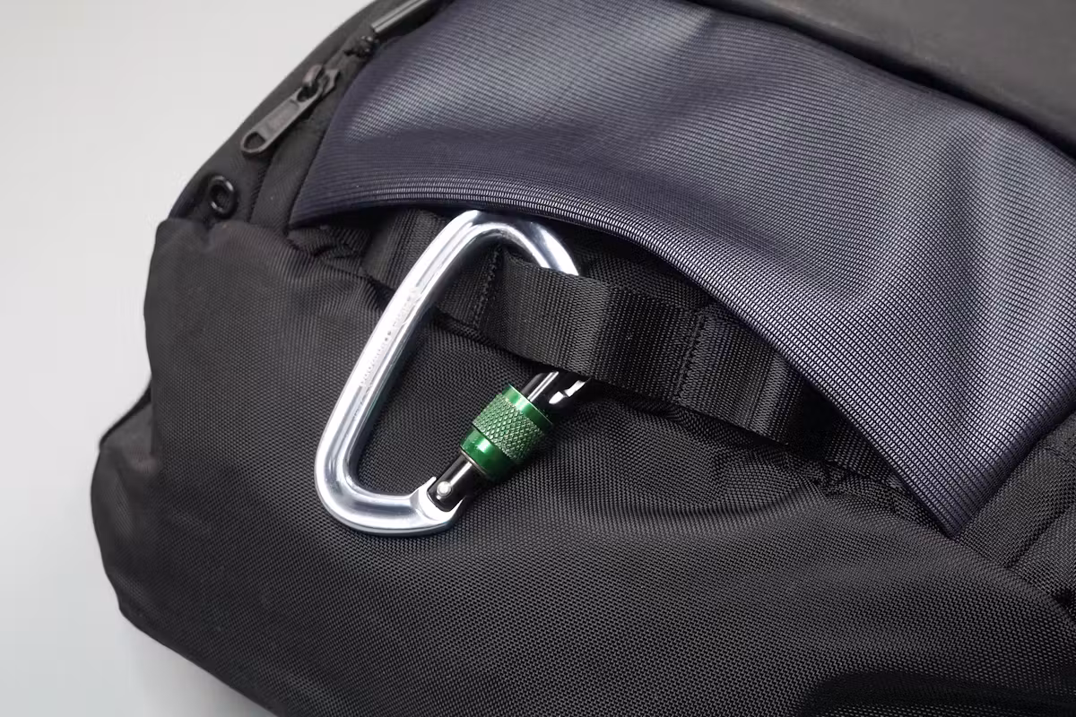 Timbuk2 Parker 通勤背包隐藏式环扣 Timbuk2 Parker 通勤背包隐藏式环扣