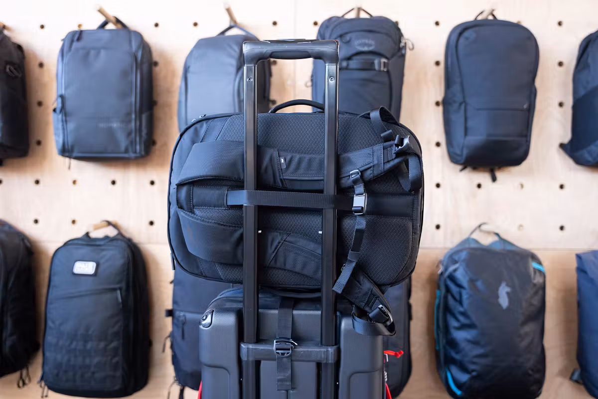 Aer Pro Pack 24L 行李箱 Aer Pro Pack 24L 行李箱