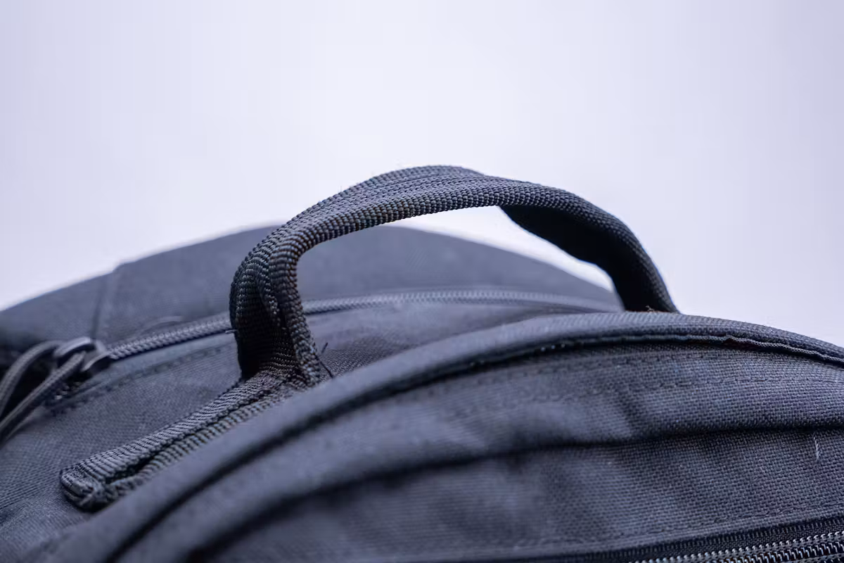5.11 Tactical Rush12 2.0 背包 24L 顶部提手