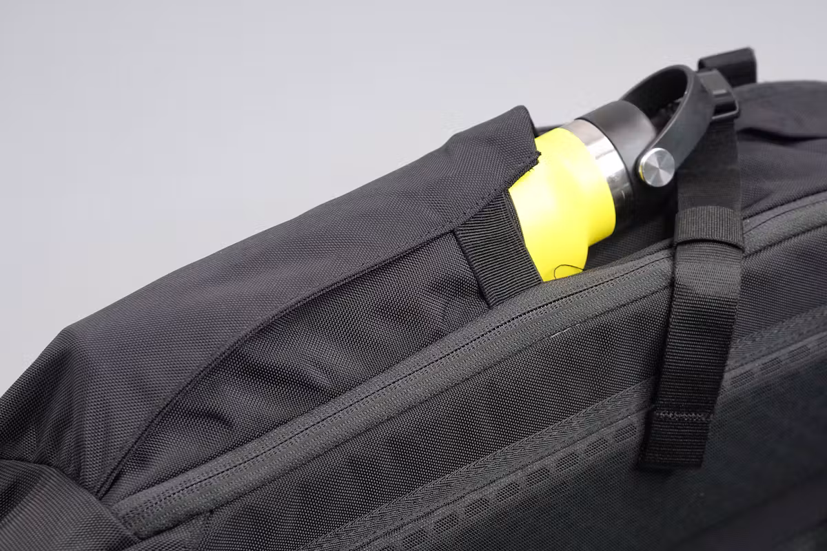 Timbuk2 Parker 通勤背包 水壶口袋 Timbuk2 Parker 通勤背包 水壶口袋