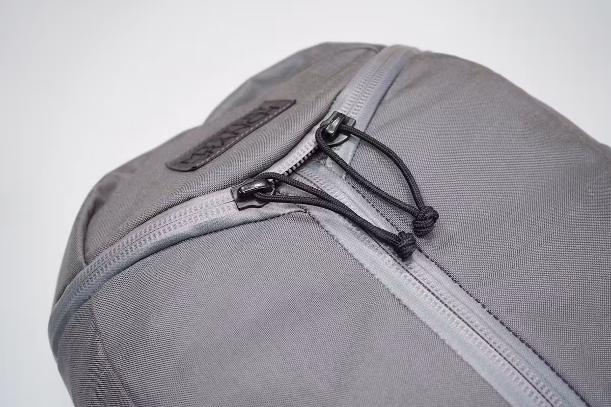 Mystery Ranch Urban Assault 24 三拉链闭合 Mystery Ranch Urban Assault 24 三拉链闭合