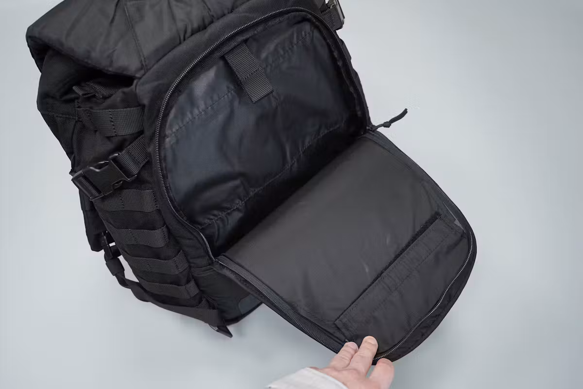 5.11 Tactical Rush24 背包后隔层 5.11 Tactical Rush24 背包后隔层