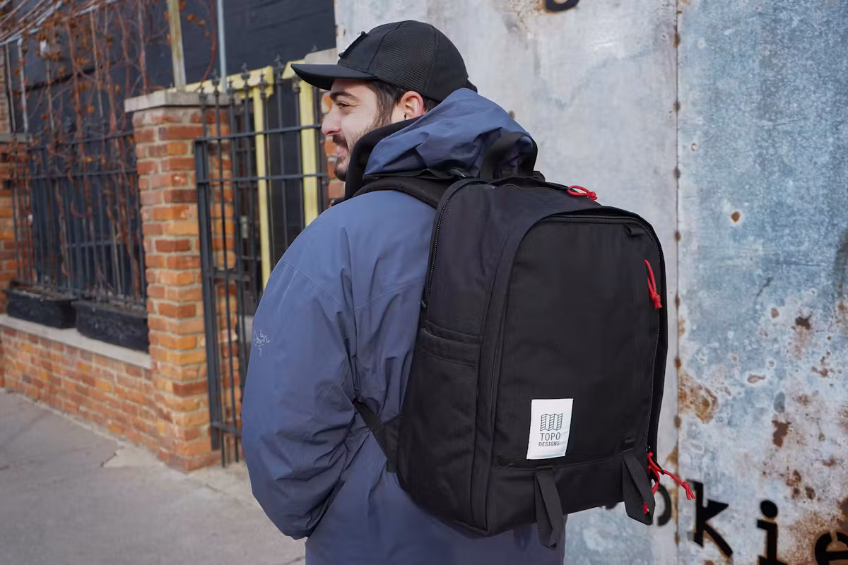 Topo Designs 核心套装在底特律 Topo Designs 核心套装在底特律