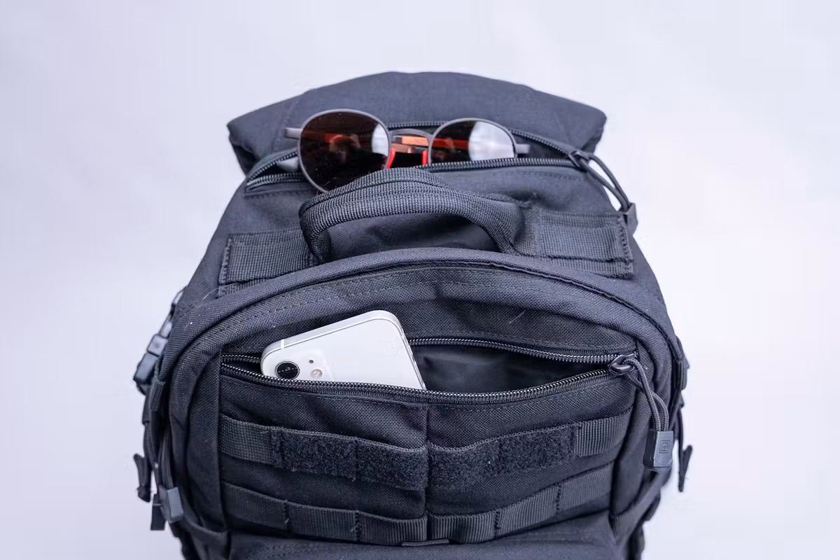 5.11 Tactical Rush12 2.0 背包 24L 快速取物口袋