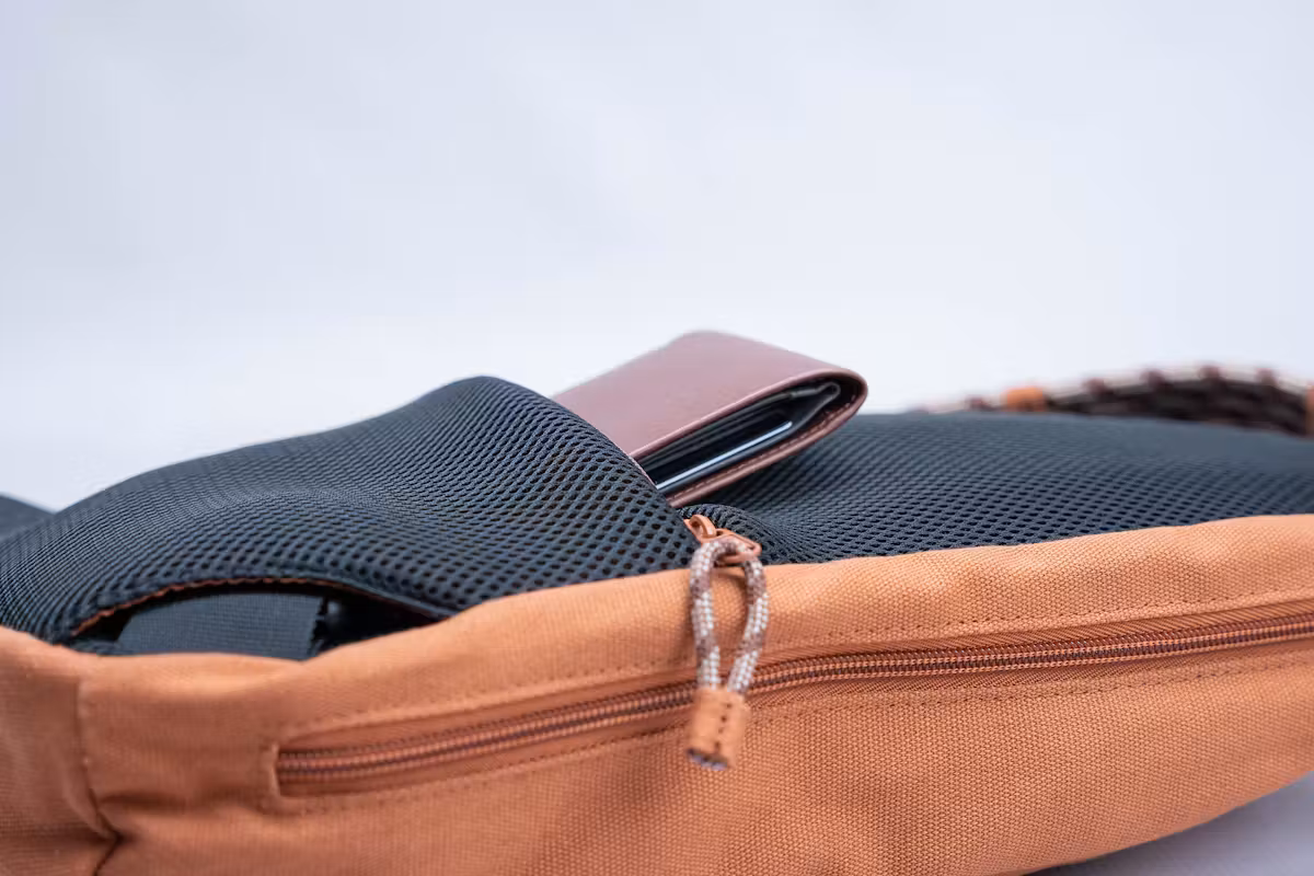 KAVU Switch Slinger 斜挎包钱包
