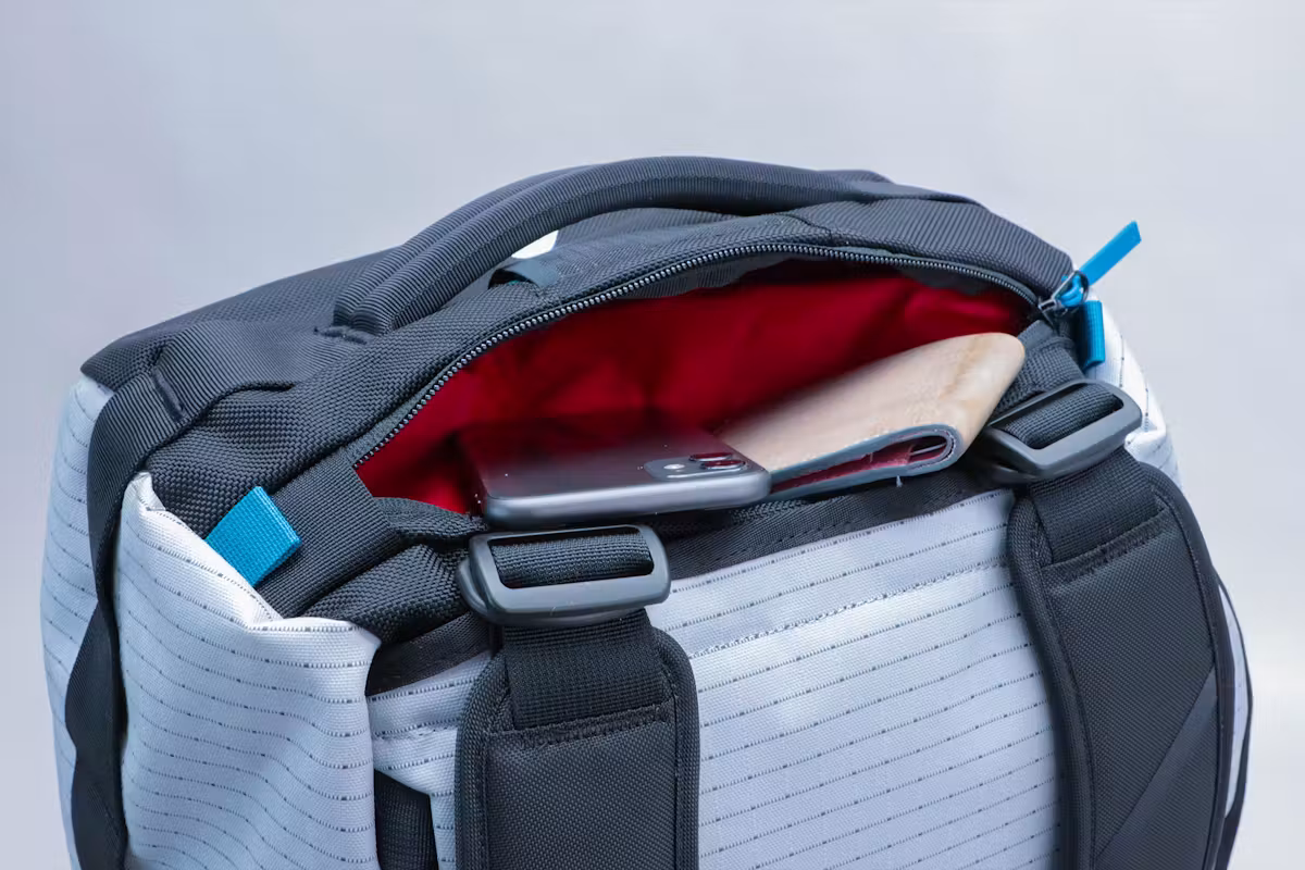 Black Diamond Stonehauler Pro 45L 顶部口袋 Black Diamond Stonehauler Pro 45L 顶部口袋