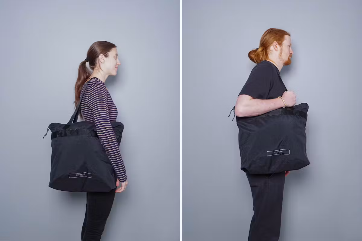 Timbuk2 可折叠旅行手提包并排