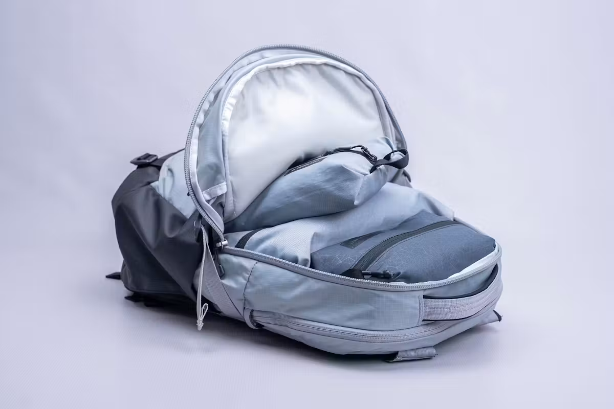 The North Face Router 背包满置状态