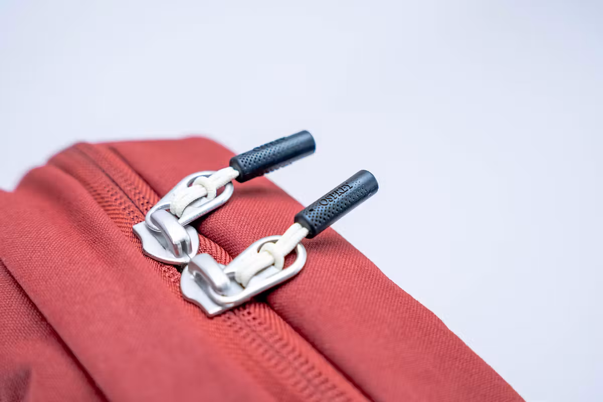 osprey-arcane-small-10l-拉链
