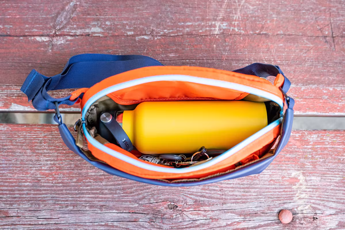 Cotopaxi Coso 2L Hip Pack (Cada Día) 水瓶 Cotopaxi Coso 2L Hip Pack (Cada Día) 水瓶