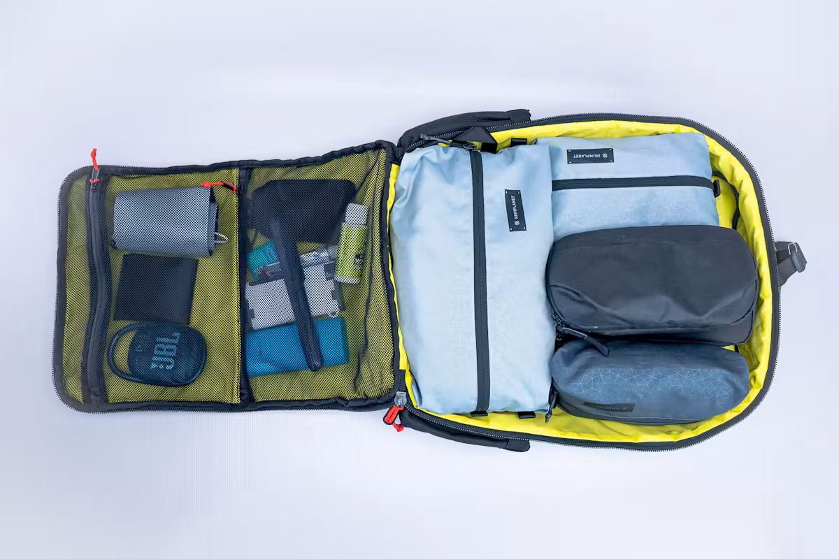 Topo Designs Global Travel Bag 30L 旅行背包装满状态 Topo Designs Global Travel Bag 30L 旅行背包装满状态