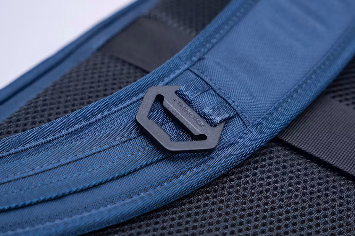 Timbuk2 Q 笔记本电脑背包 2.0 开瓶器