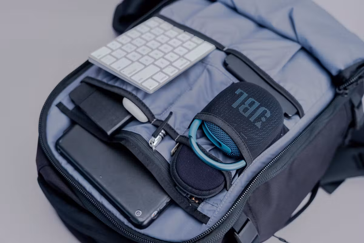 Aer Travel Pack 3 旅行包前置隔层 Aer Travel Pack 3 旅行包前置隔层