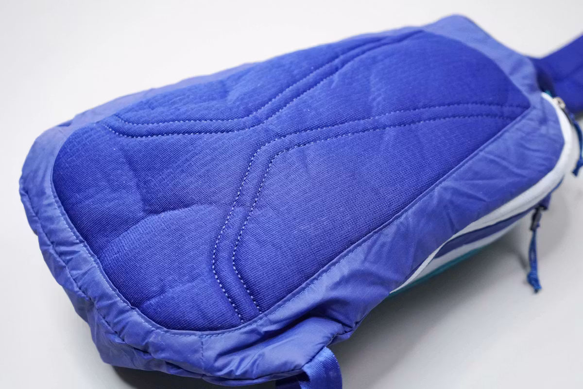 Patagonia 超轻黑洞吊带 8L 背板 Patagonia 超轻黑洞吊带 8L 背板