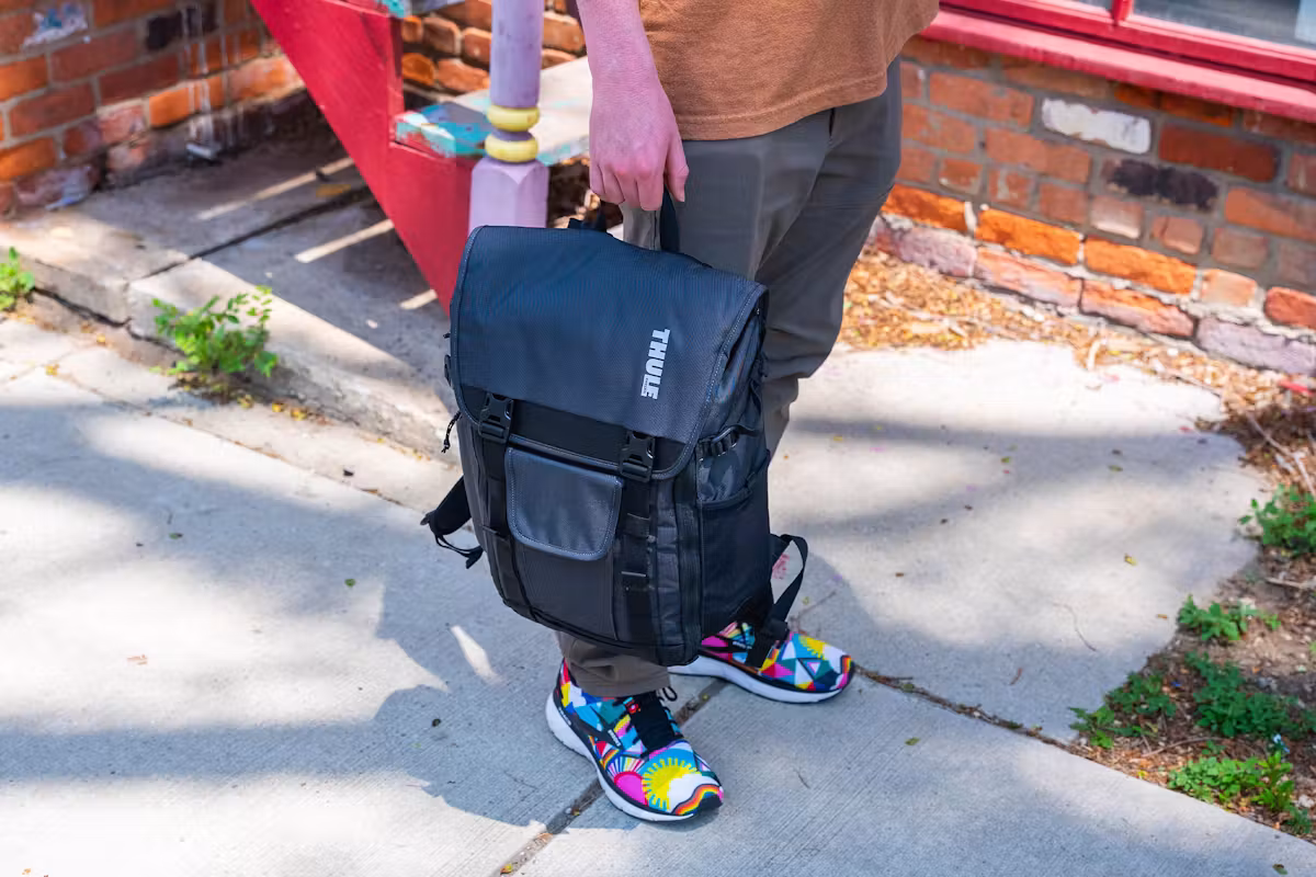 Thule Subterra 25L 提手 Thule Subterra 25L 提手