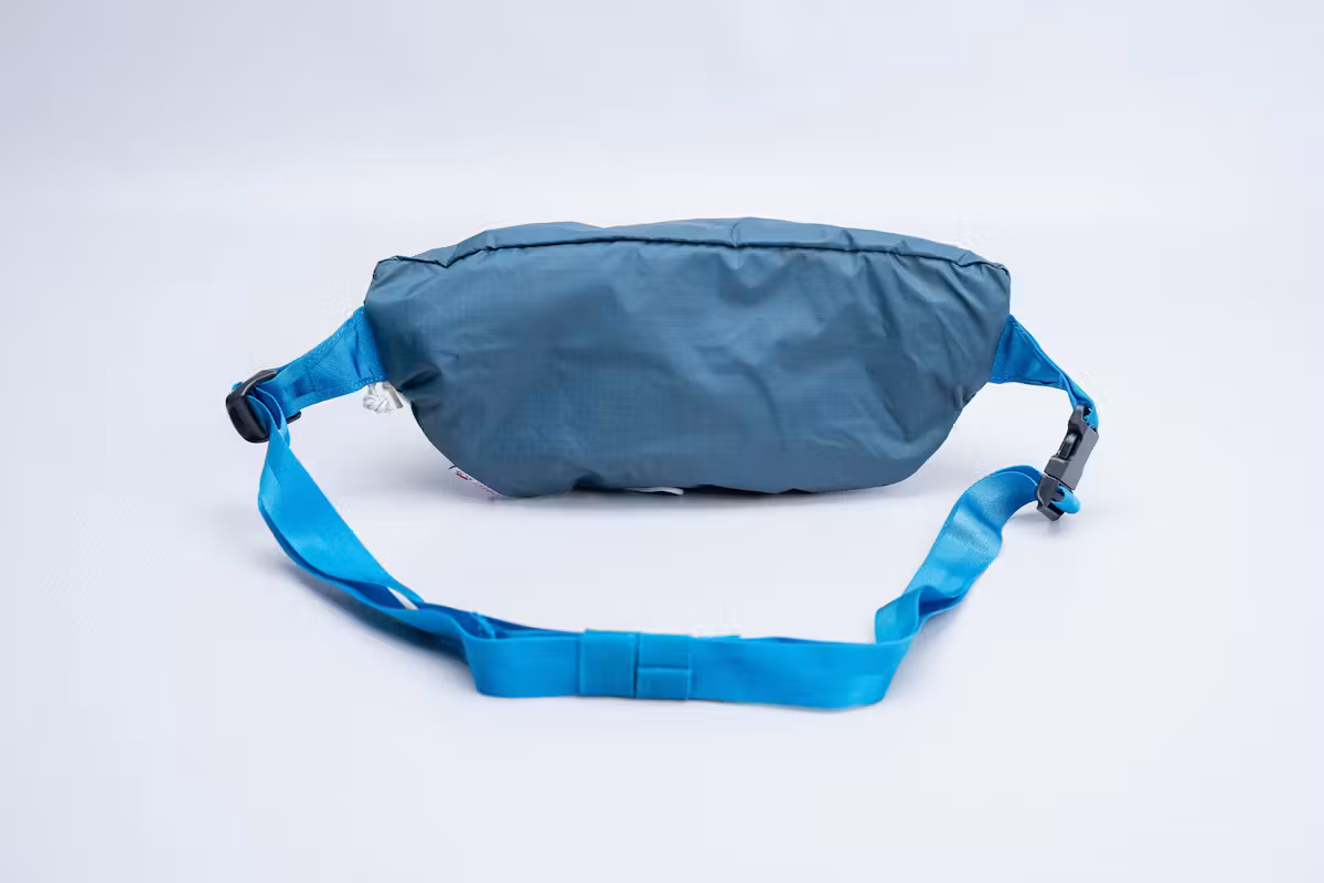 Topo Designs TopolLite 腰包背面