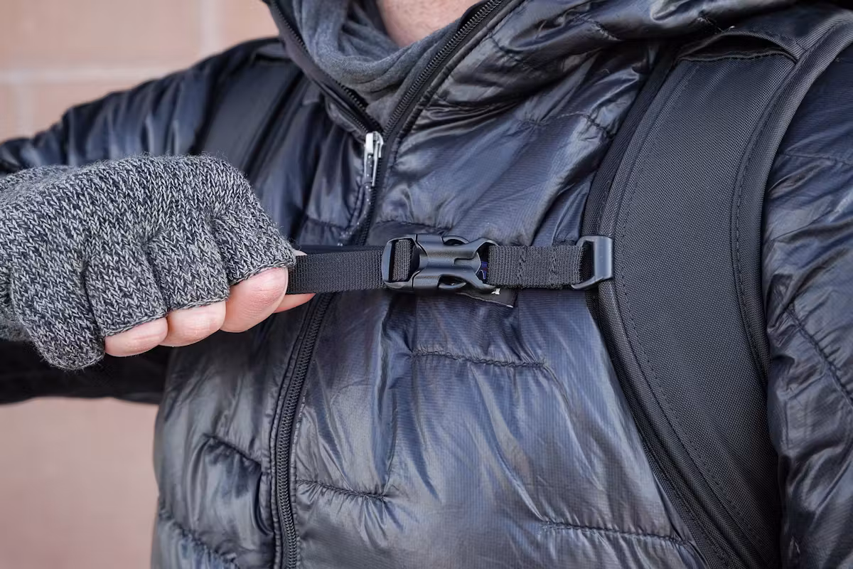 Cotopaxi Allpa 42L 胸带 Cotopaxi Allpa 42L 胸带