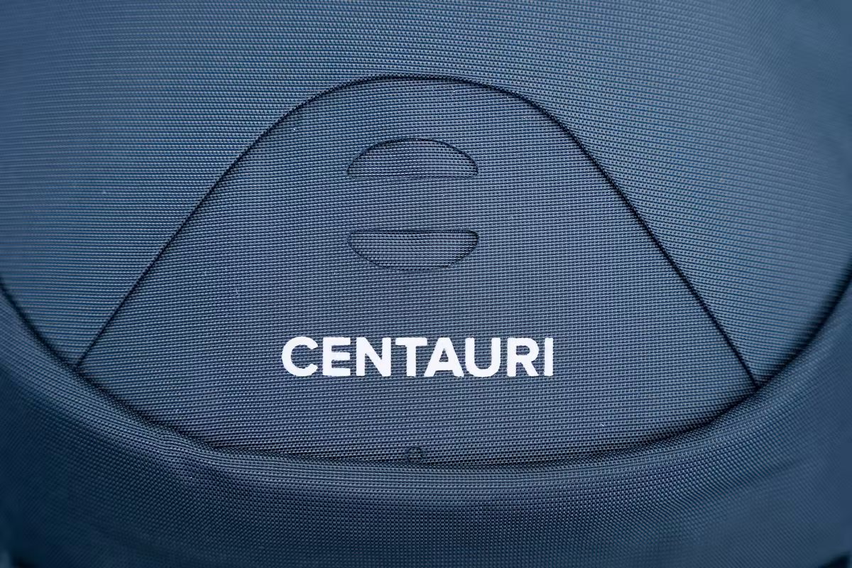 Osprey Centauri 22L 品牌标识 Osprey Centauri 22L 品牌标识