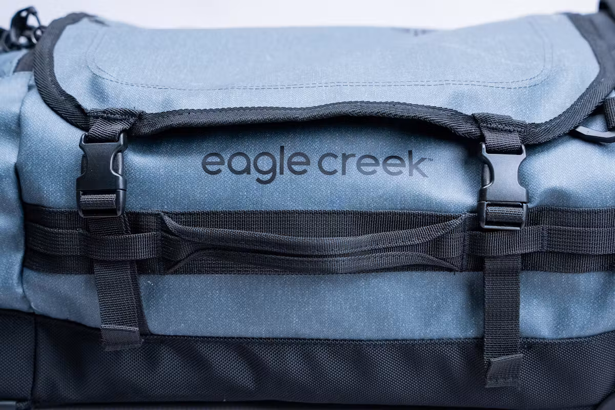 Eagle Creek Cargo Hauler XT 带轮国际随身行李袋品牌标识